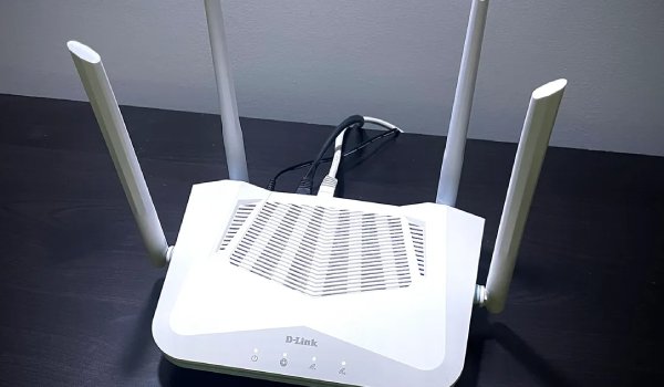 مقایسه فنی روتر تک باند و دو بانده دی-لینک